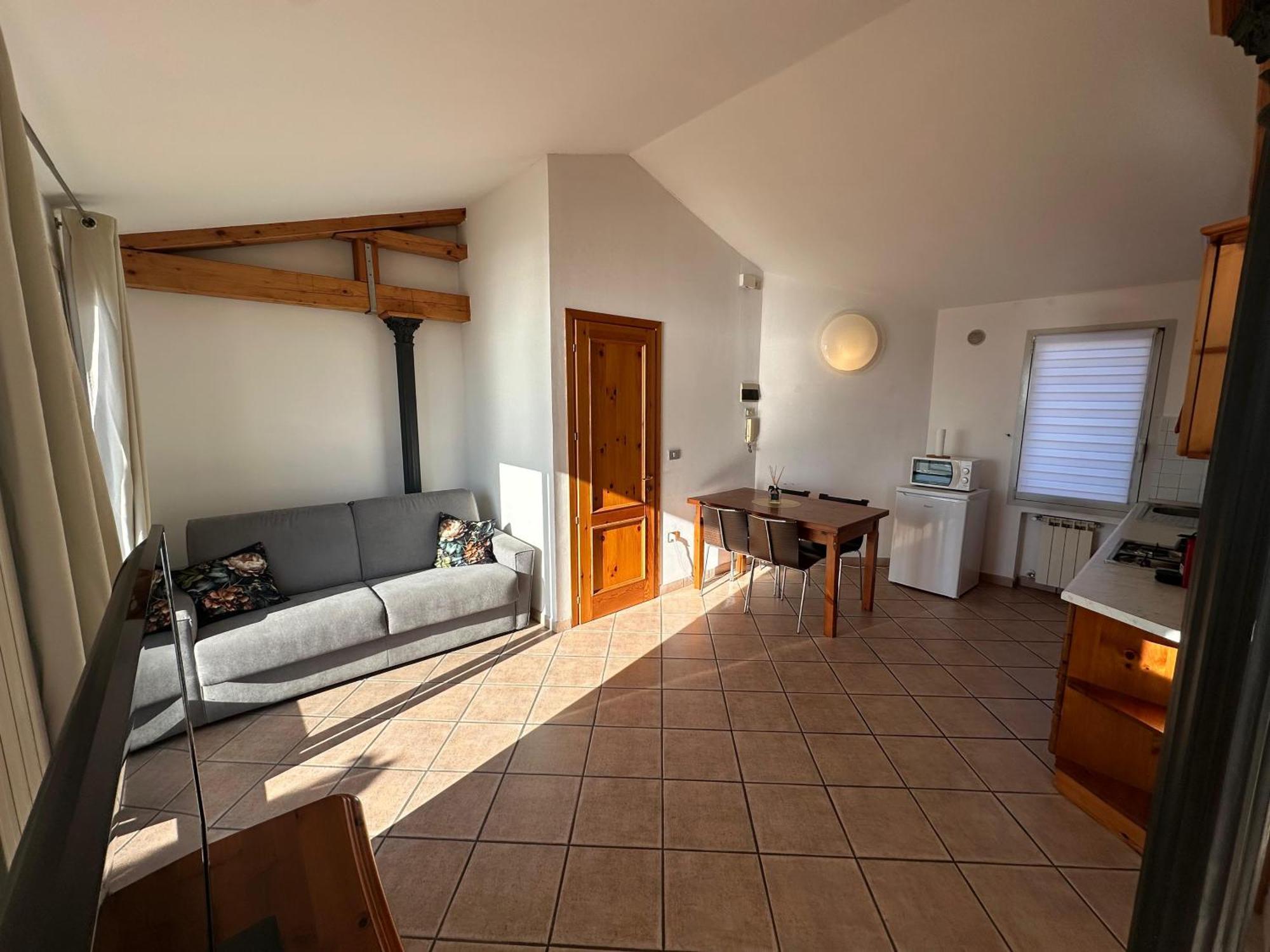 Apartment Attic Paradise Big Terrace On The Sea - Agenzia Cocal *
