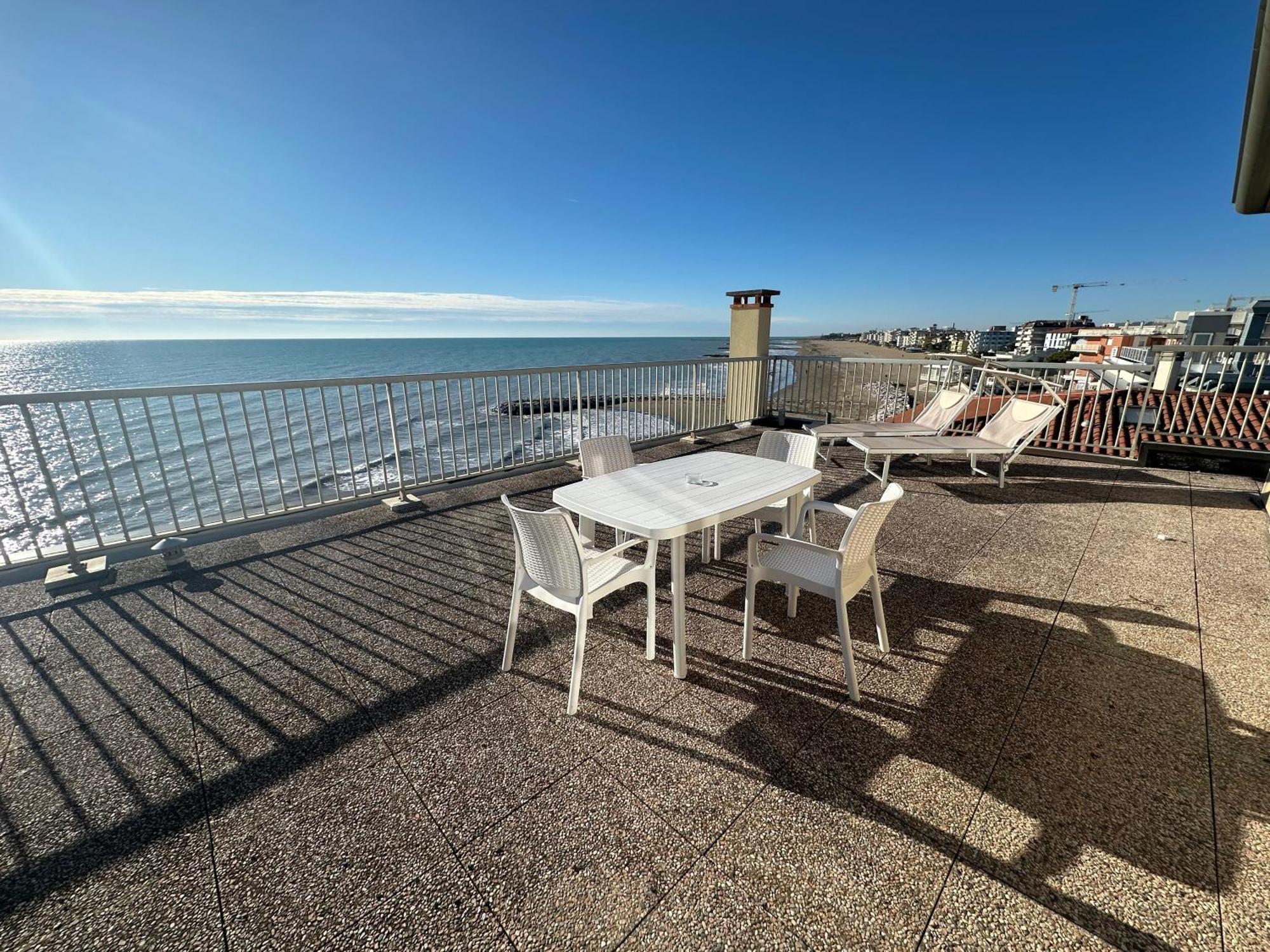 Attic Paradise Big Terrace On The Sea - Agenzia Cocal Caorle